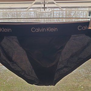 RARE VTG Calvin Klein Mens Mesh Pro-Air Sport Brief Black MEDIUM String Bikini